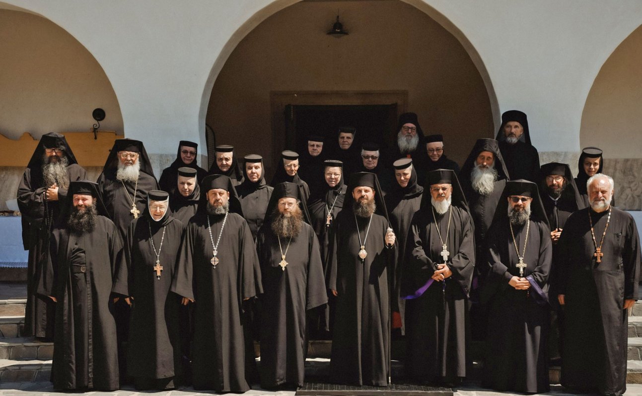 Sinaxa monahală de la Mănăstirea Bobota din Sălaj 336086