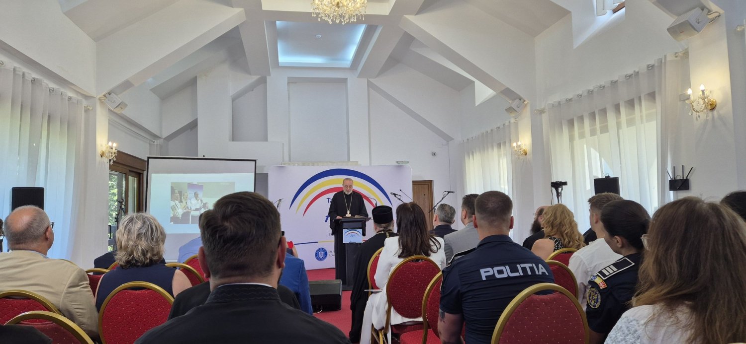 Deschiderea Programului de Tabere „ARC” la Mănăstirea Caraiman 336215