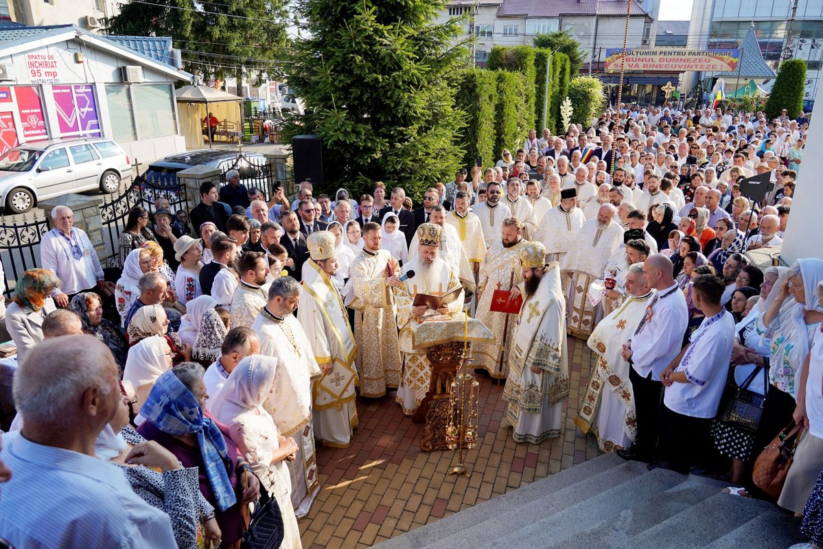 O nouă filă de istorie pentru orașul nemțean Roznov 336267