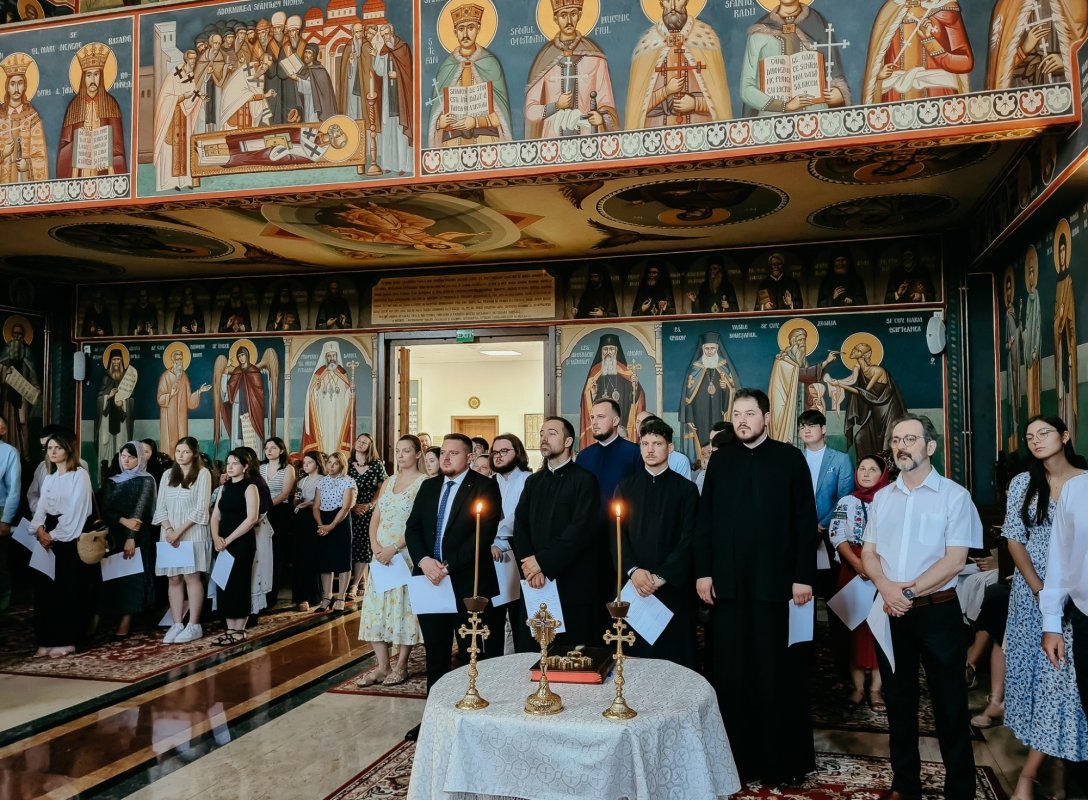 Festivitatea absolvirii la Facultatea de Teologie Ortodoxă din Cluj-Napoca 336398