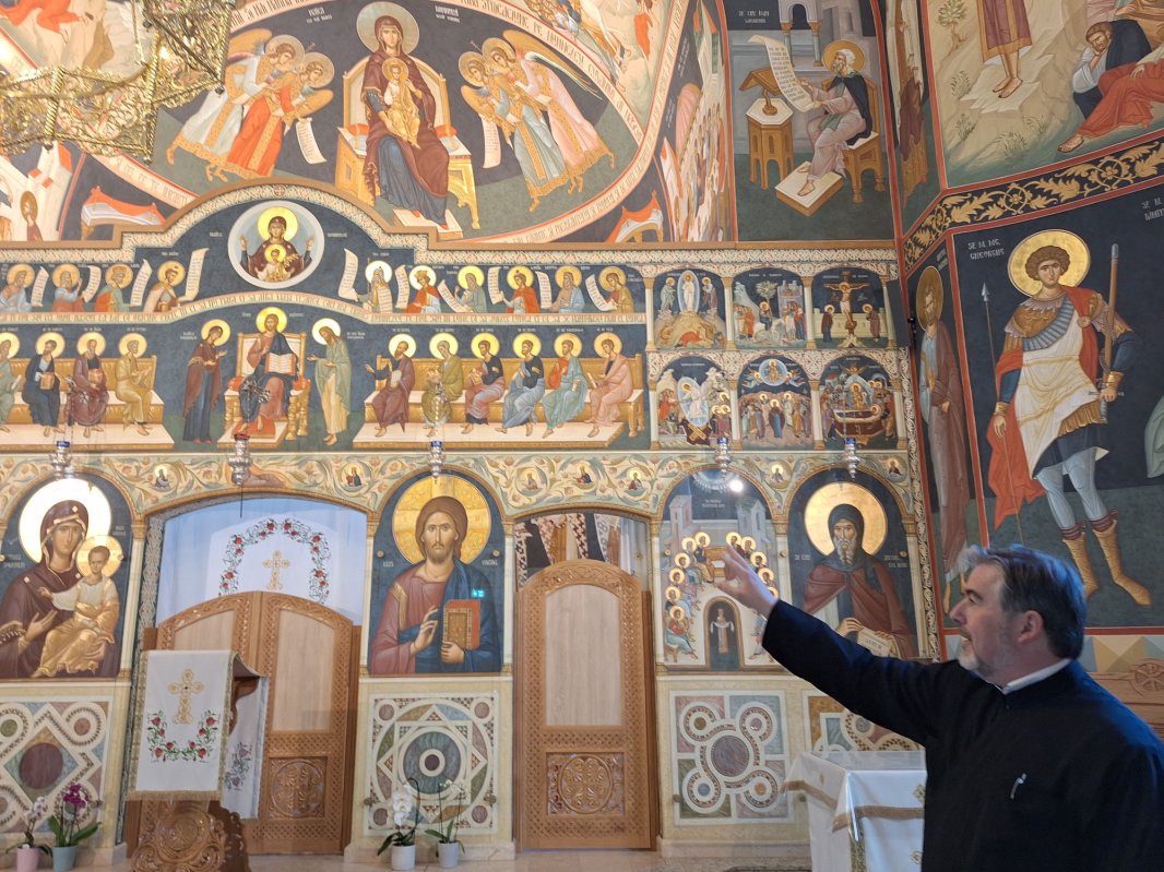 „O biserică ridicată din dor și nevoia de rădăcini” 336363