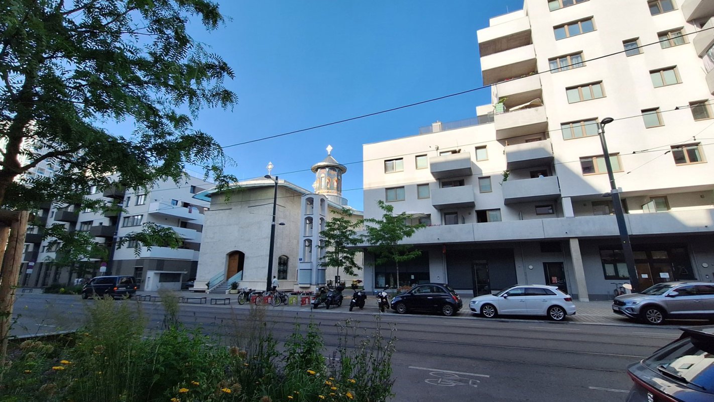 „O biserică ridicată din dor și nevoia de rădăcini” 336368