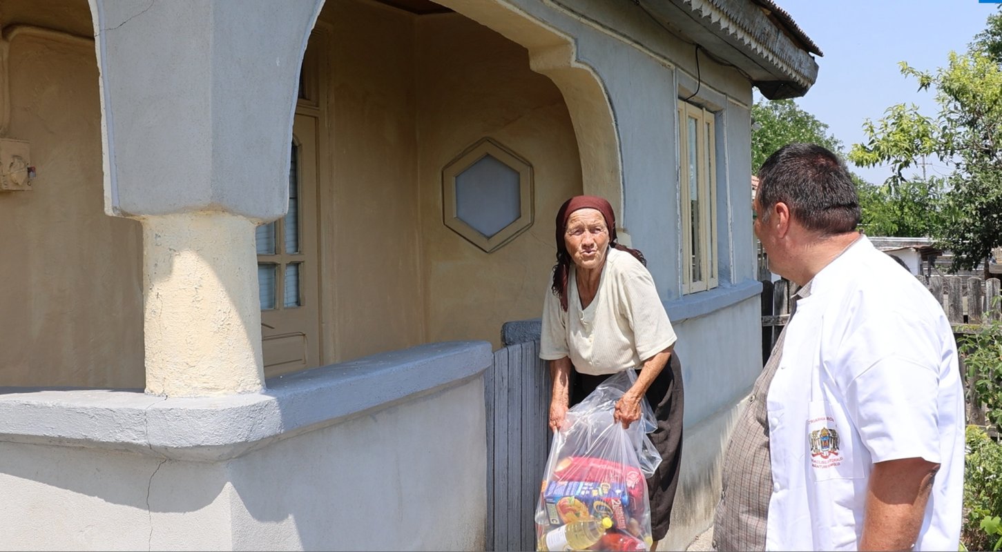 Sprijin pentru 30 de familii din Ilfov și Prahova 336486