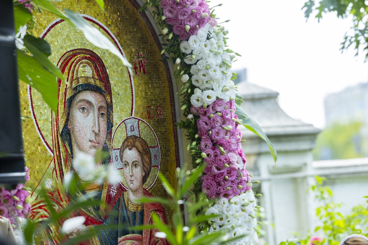 Icoana Maicii Domnului „Prodromița” cinstită la Paraclisul Catedralei Naționale 336708