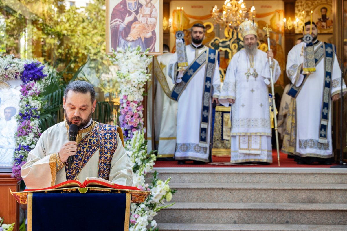 Cinstirea Icoanei Maicii Domnului „Prodromița” în București 336739