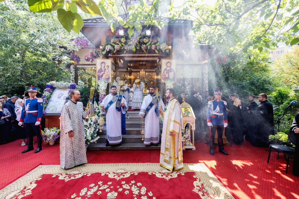 Cinstirea Icoanei Maicii Domnului „Prodromița” în București 336746