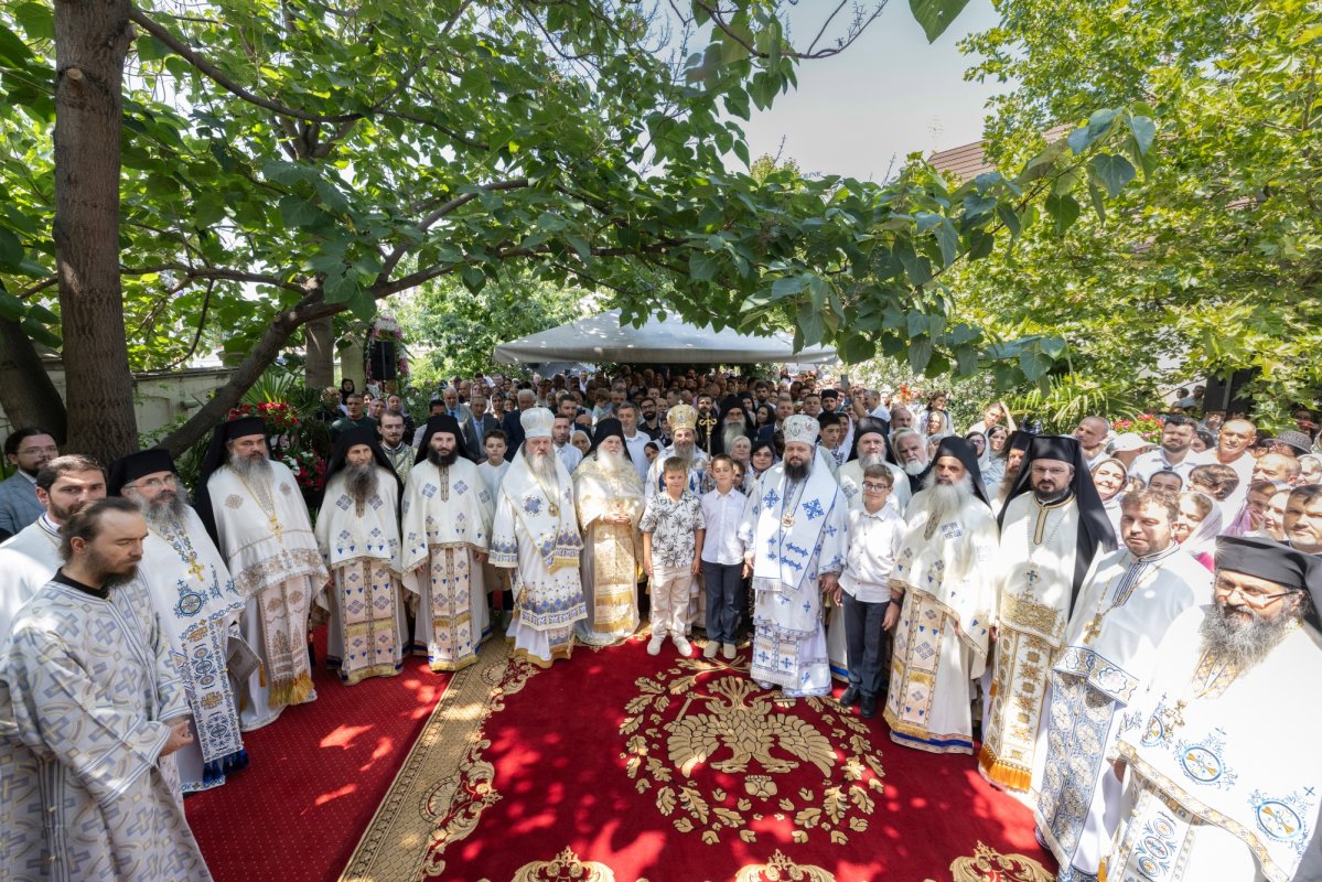 Cinstirea Icoanei Maicii Domnului „Prodromița” în București 336763