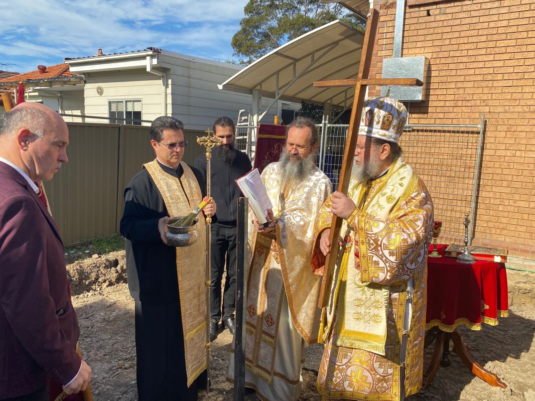 Început binecuvântat pentru un nou centru românesc în Sydney 336849
