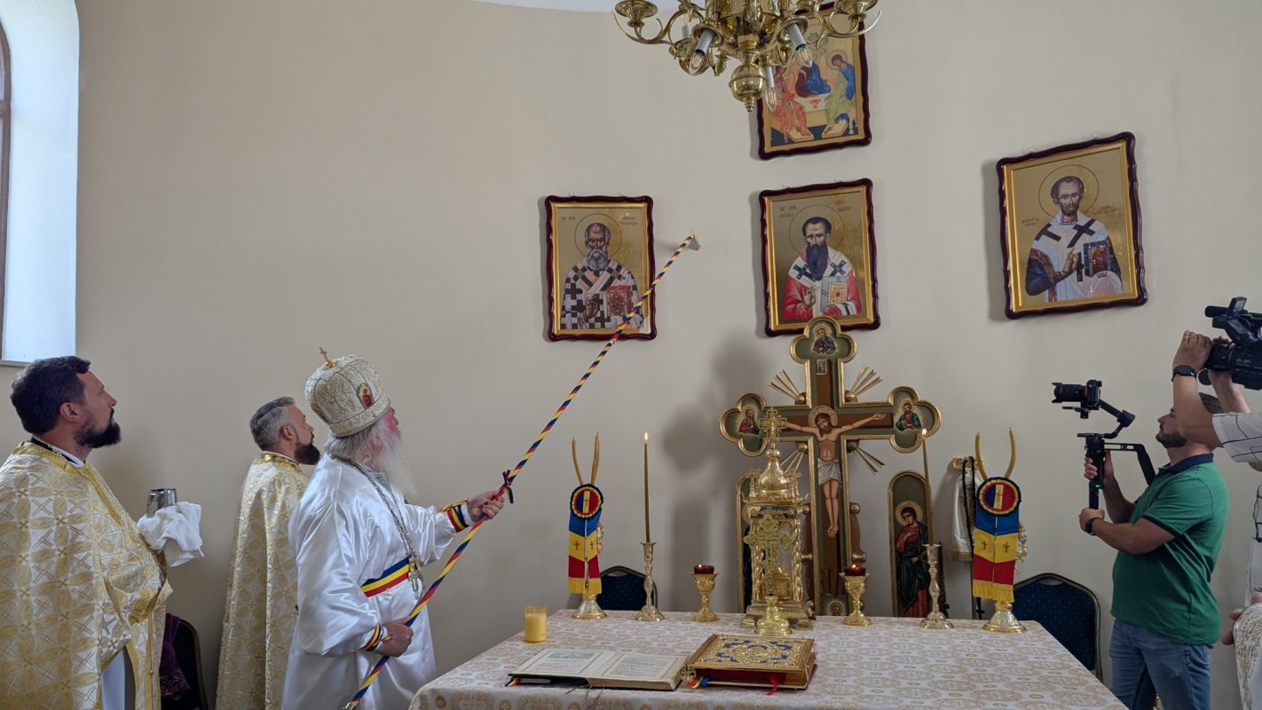 Biserica din Nadăș, reconstruită și resfințită după cinci decenii de părăsire 336920