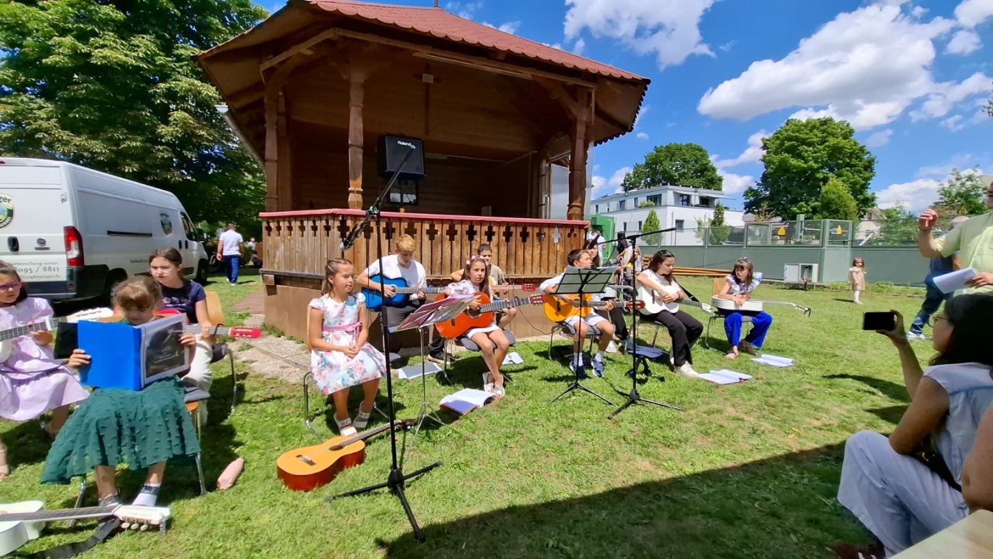 Festivalul bucuriei în Parohia „Buna Vestire” din München 337001