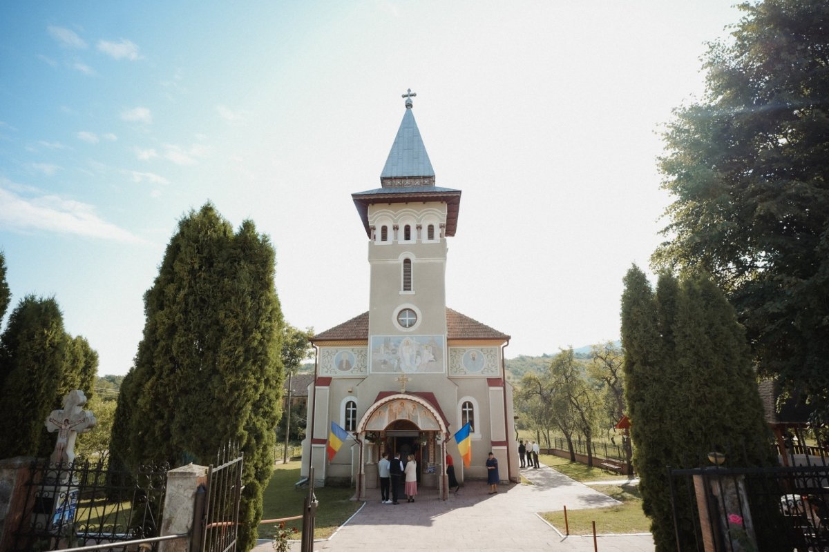 Sfințirea capelei mortuare din Pria, Sălaj 336984