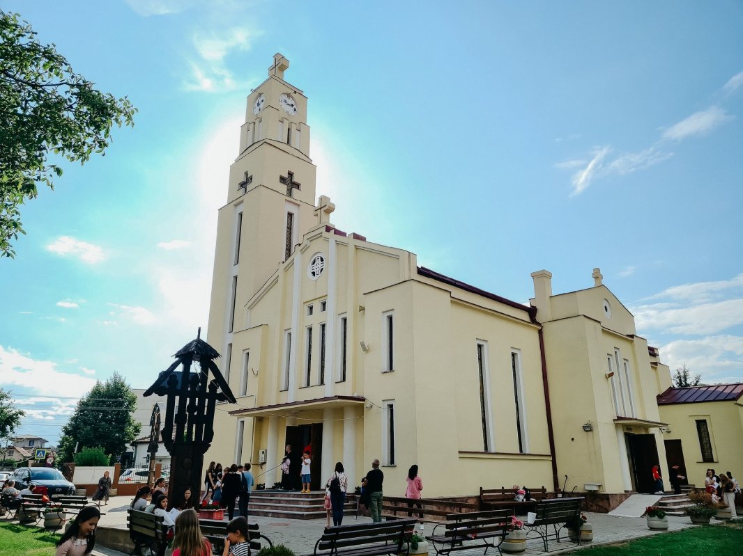 Binecuvântare pentru participanții la Școala de vară „Copilărie binecuvântată” - ediția a X-a 337104