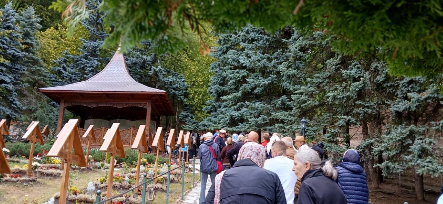 Pelerinaj oferit de Arhiepiscopia Sibiului pentru vârstnici şi persoane cu dizabilităţi 337101