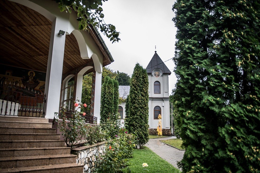 Evenimente liturgice și duhovnicești la Mănăstirea Vasiova din Caraș-Severin 337206