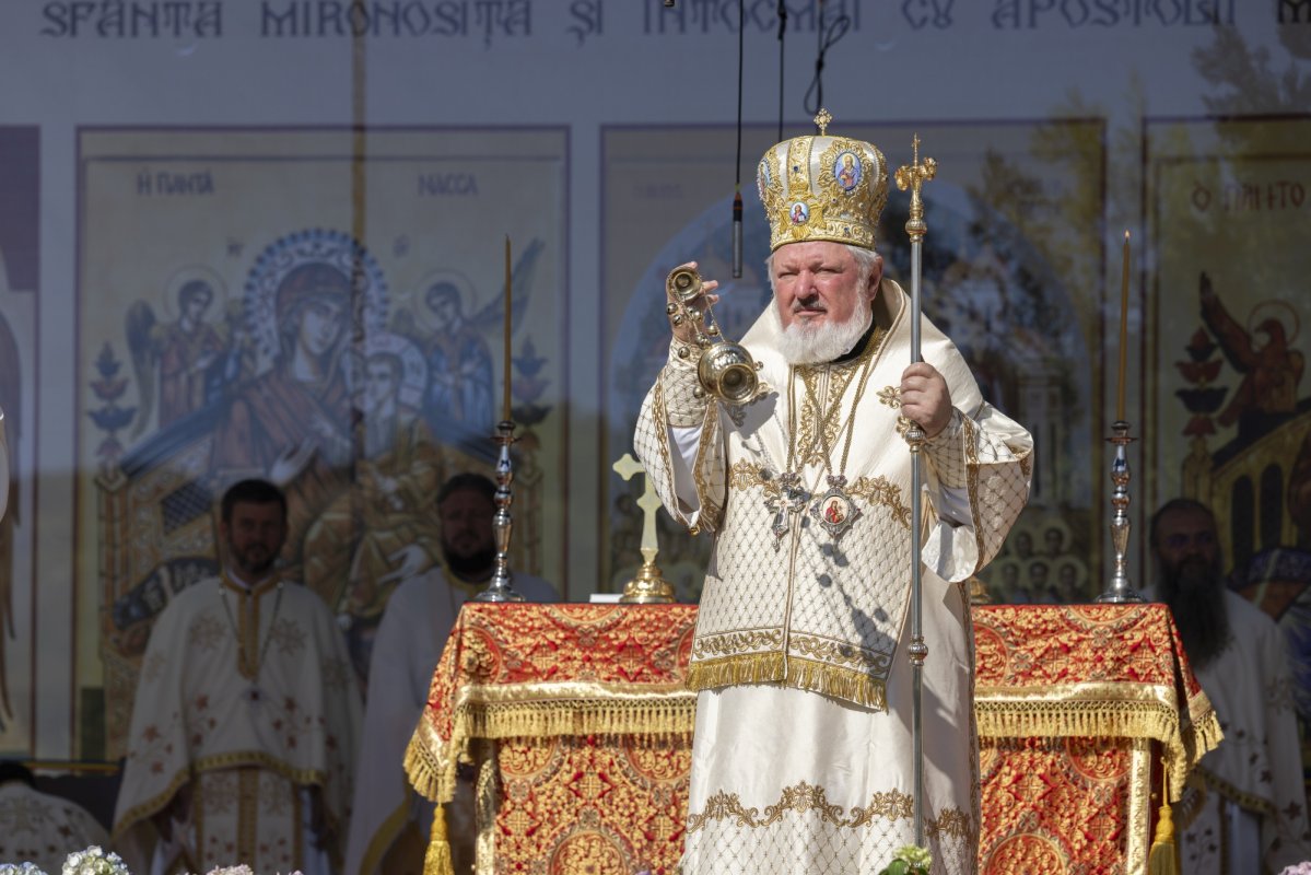 Înnoirea bisericii istorice aduse din Transilvania în județul Prahova 337321