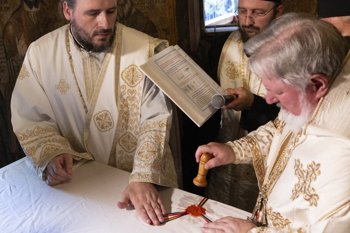 Înnoirea bisericii istorice aduse din Transilvania în județul Prahova 337328