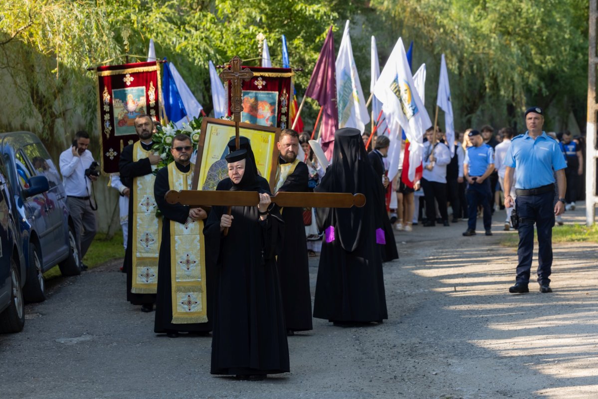 Proclamarea locală a canonizării Sfântului Cuvios Calistrat la Vasiova 337341