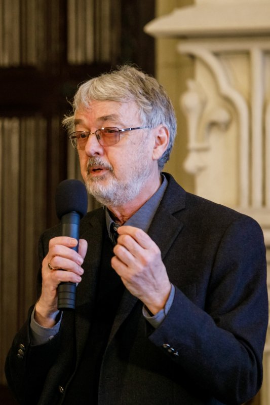 „Suflete, prund de păcate, eşti nimic şi eşti de toate... 336634