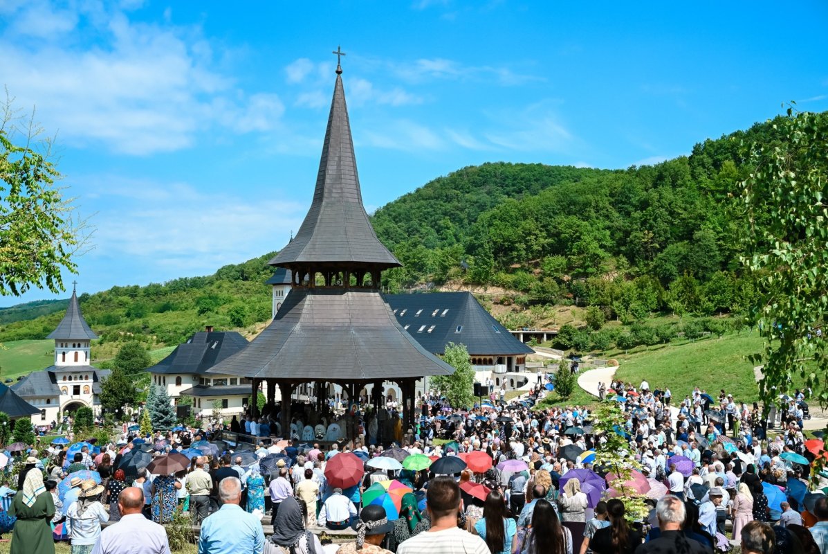 Hramul mănăstirii de la Nușeni, judeţul Bistriţa‑Năsăud 337392