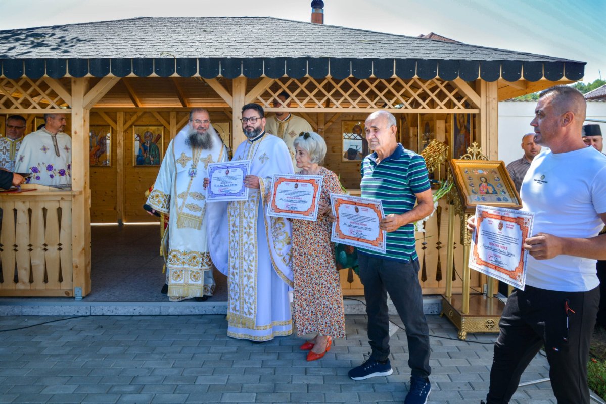 Momente de împlinire la Parohia Găvănești din județul Olt 337444