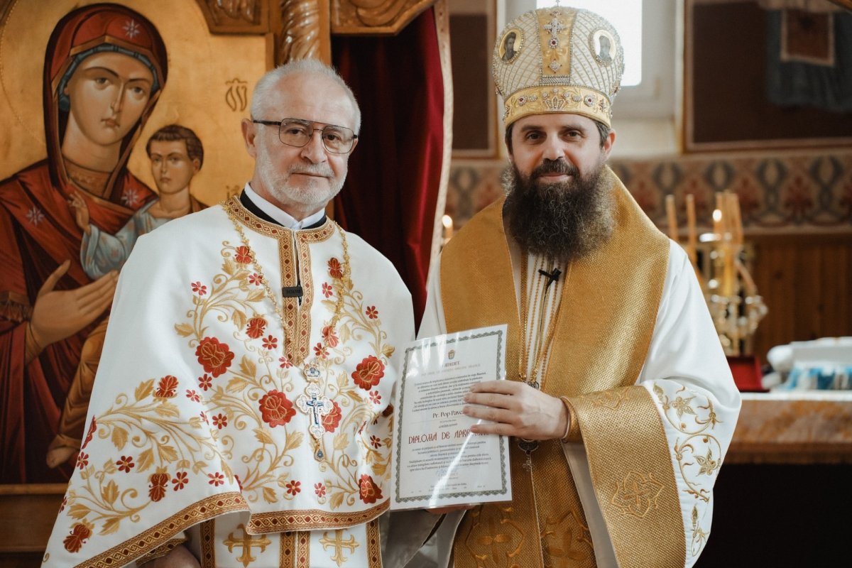 Binecuvântare arhierească în Parohia Ban, judeţul Sălaj 337600