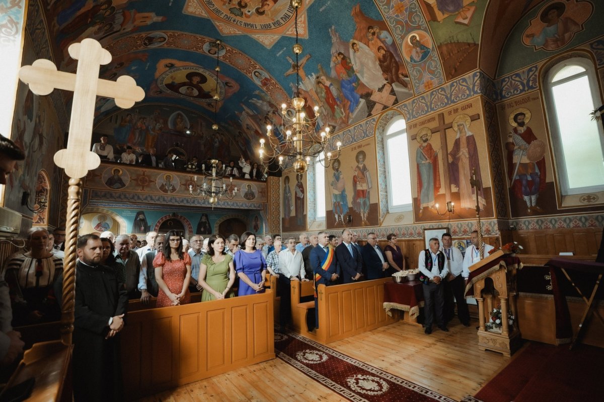 Binecuvântare arhierească în Parohia Ban, judeţul Sălaj 337601