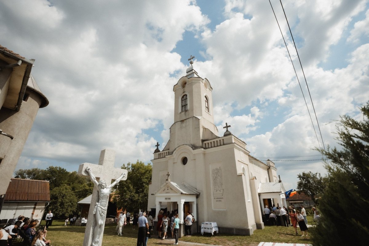 Binecuvântare arhierească în Parohia Ban, judeţul Sălaj 337604