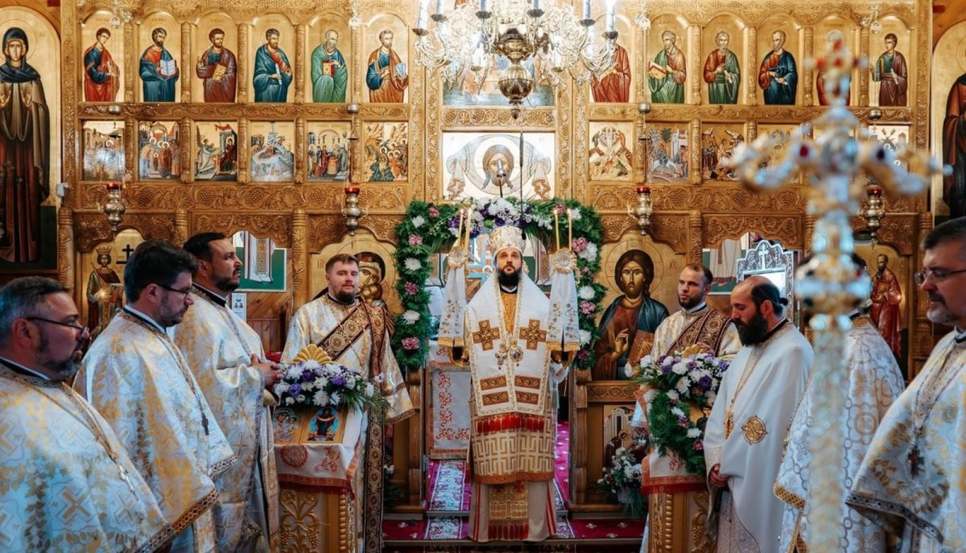 Prezență arhierească la hramul Metocului chiriarhal de la Valea Budului 337688