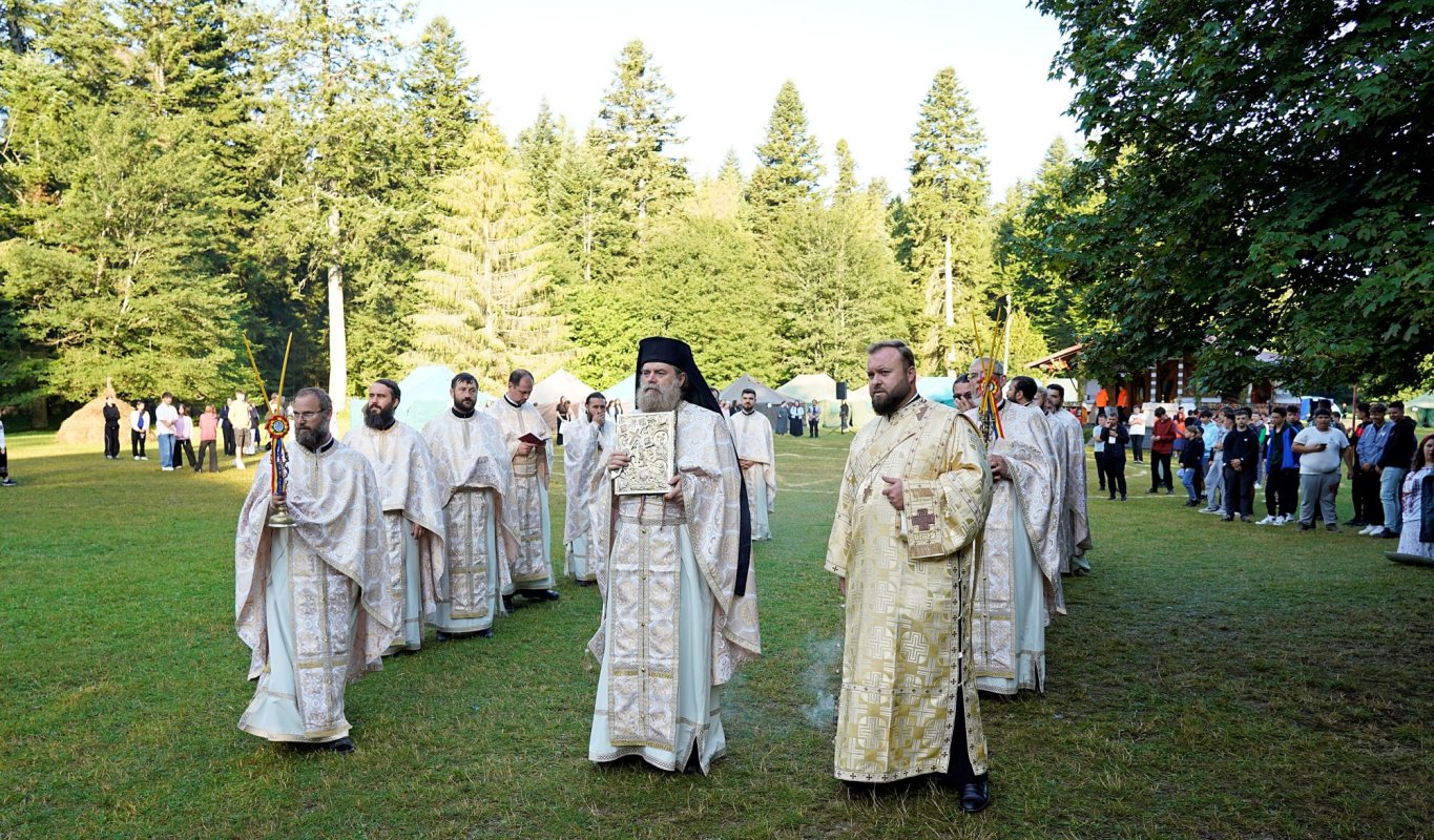 „Fiți atenți și urmăriți ce se întâmplă în inima voastră!” 337800