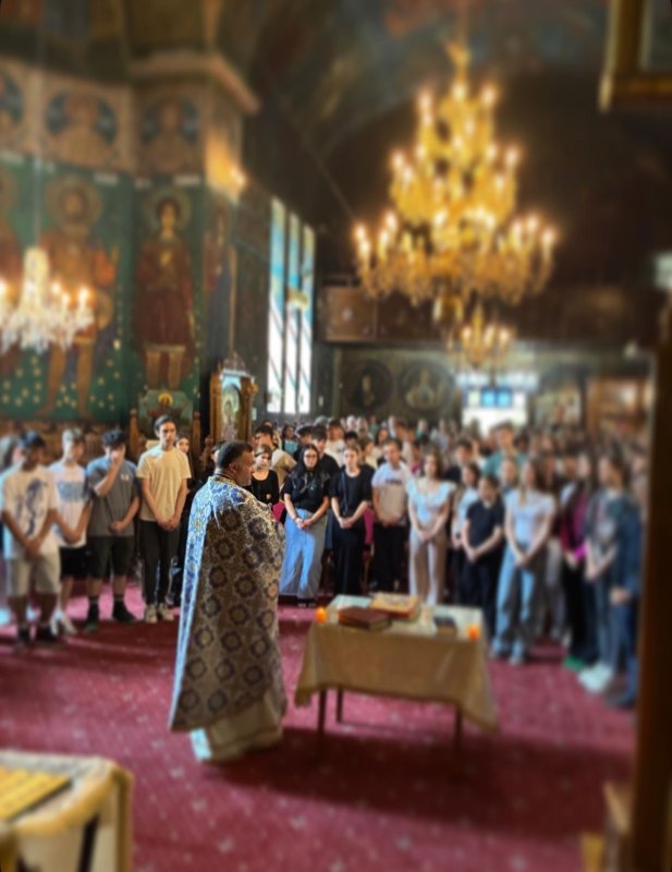 Sfântul Mucenic Pantelimon sau ocrotirea ca tămăduire 337280