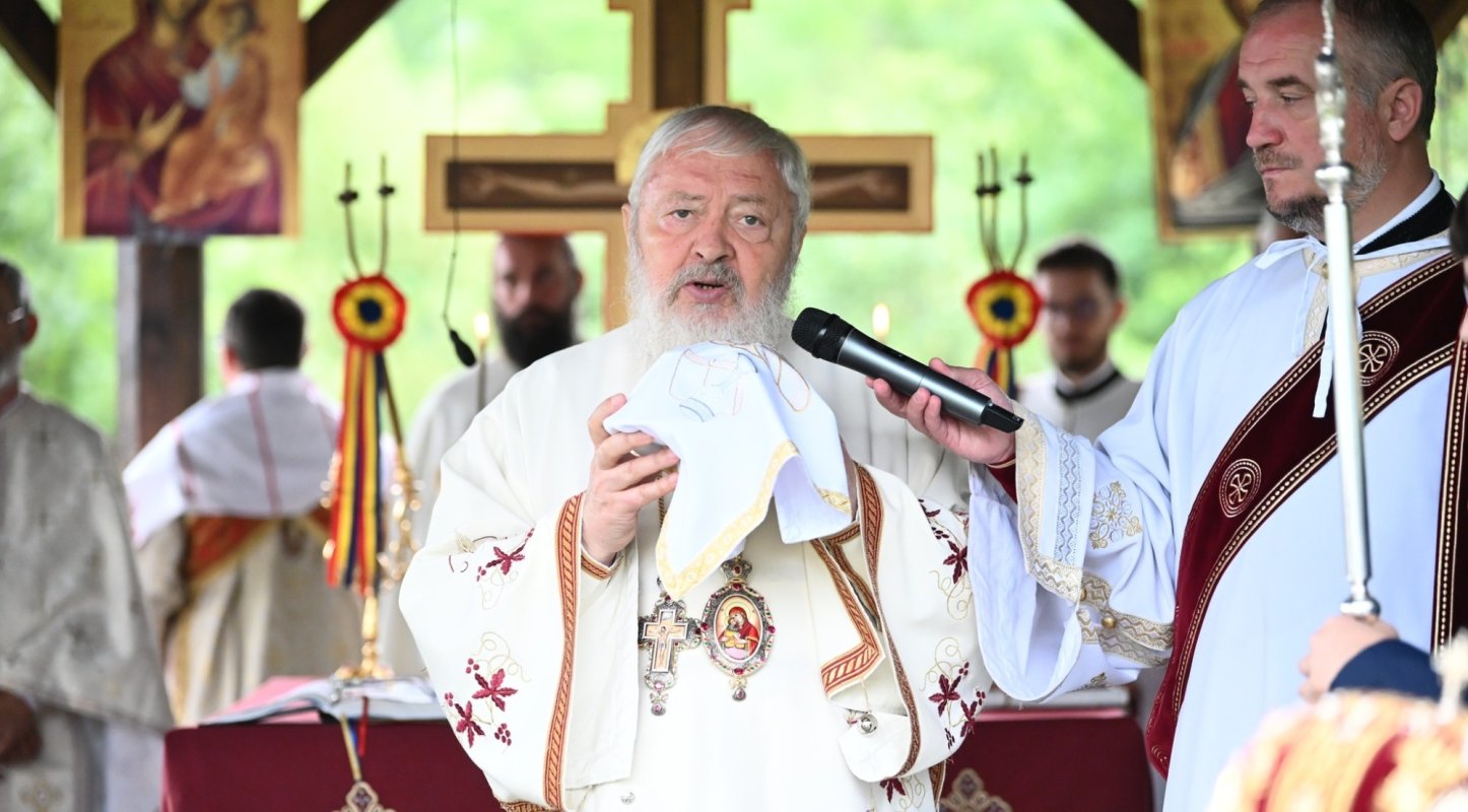 Hramul Mănăstirii „Sfântul Mare Mucenic și Tămăduitor Pantelimon”-Dâncu 337877