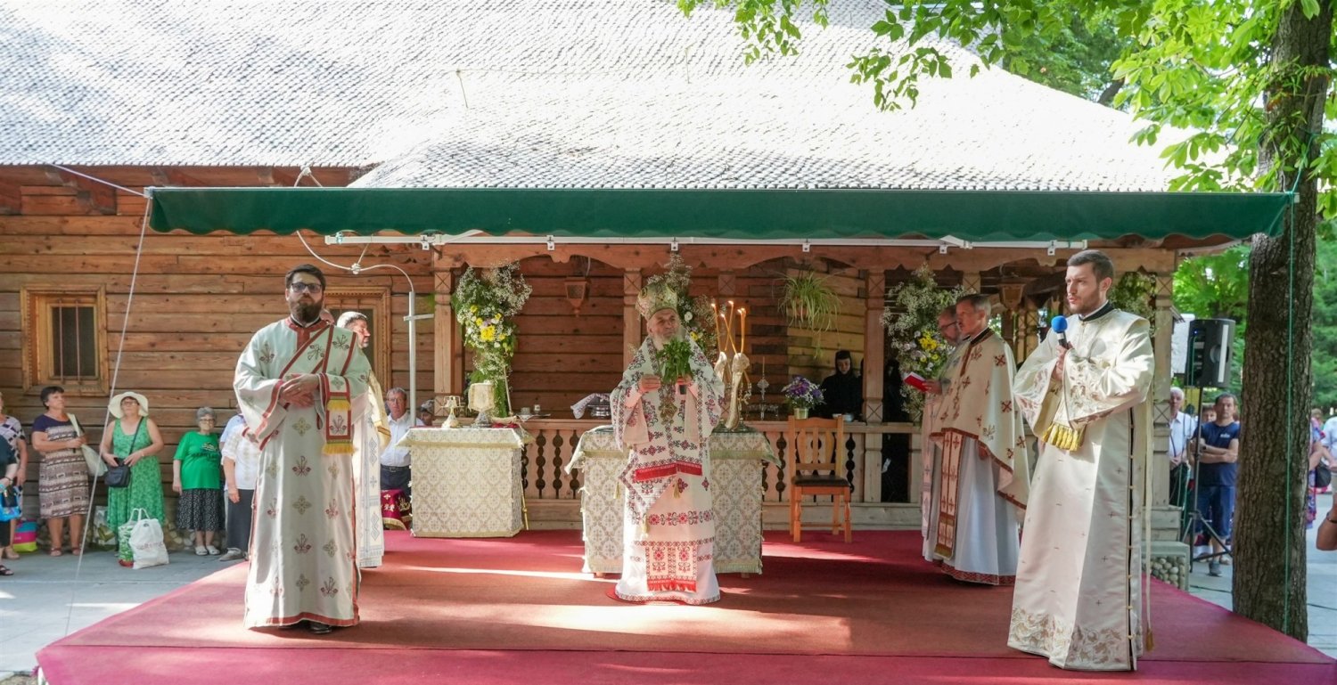 Hramul Mănăstirii „Sfântul Pantelimon”‑Lacu Sărat din Brăila 337894