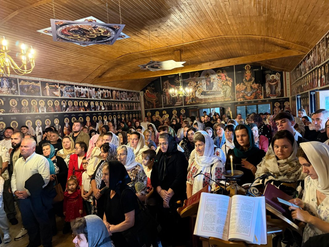 Sfințirea capelei Parohiei Moravița din Timiș 337903