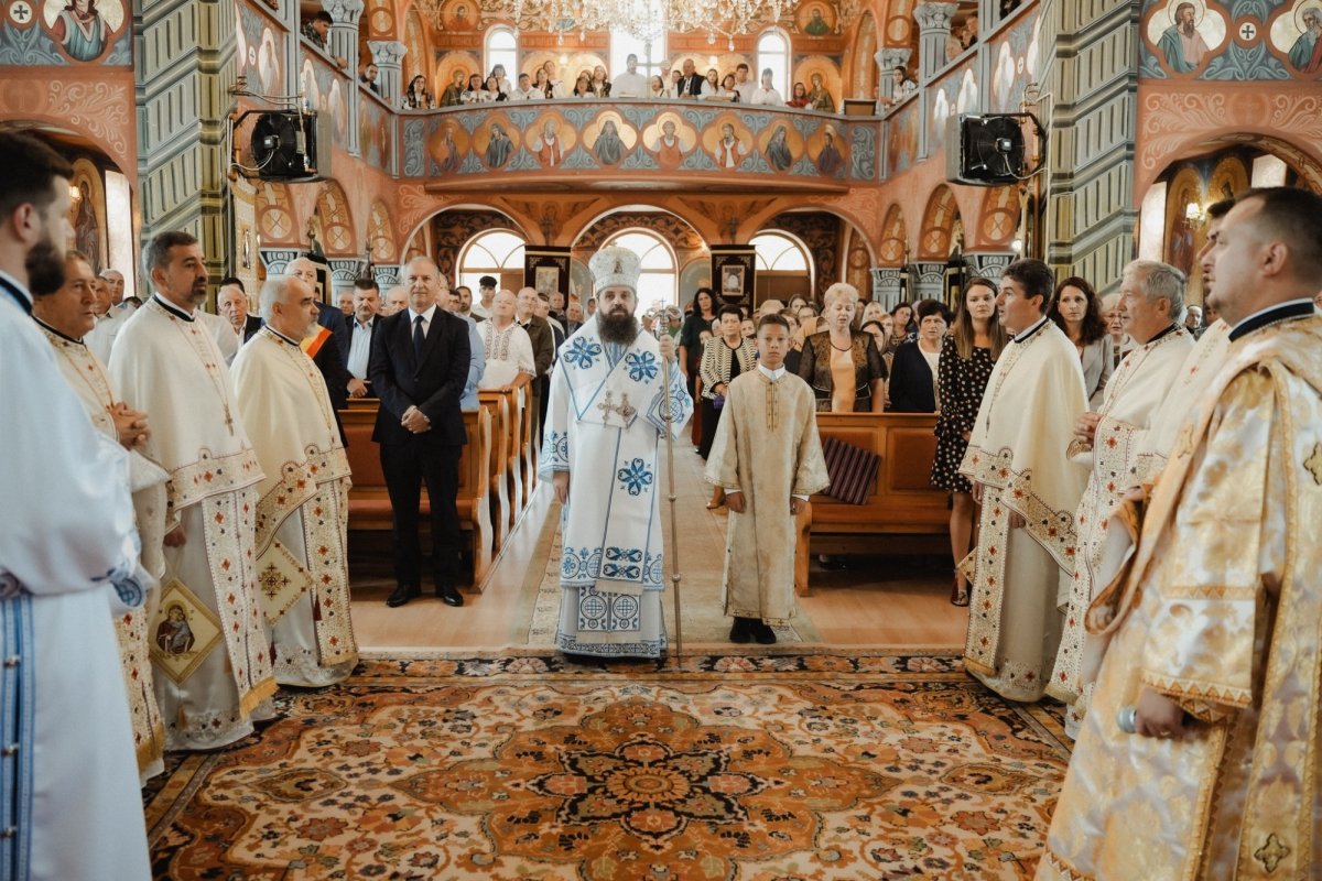 Slujire arhierească în parohiile sălăjene Bălan şi Valea Loznei 337952