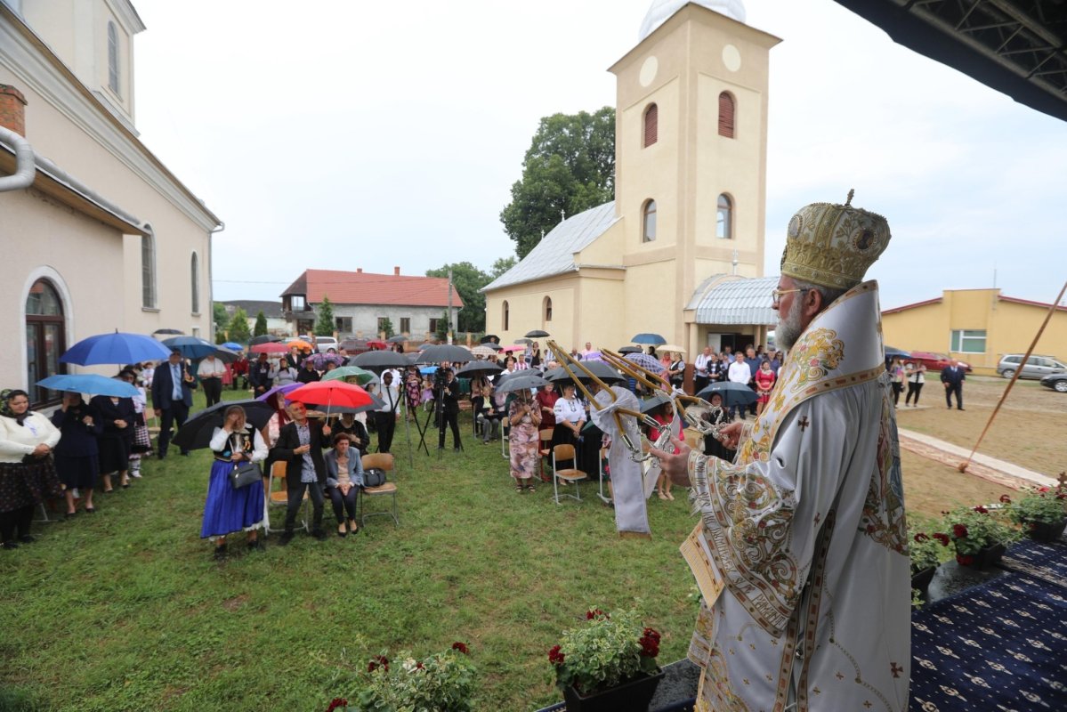 Târnosirea bisericii din Rătești, Protopopiatul Carei 337942