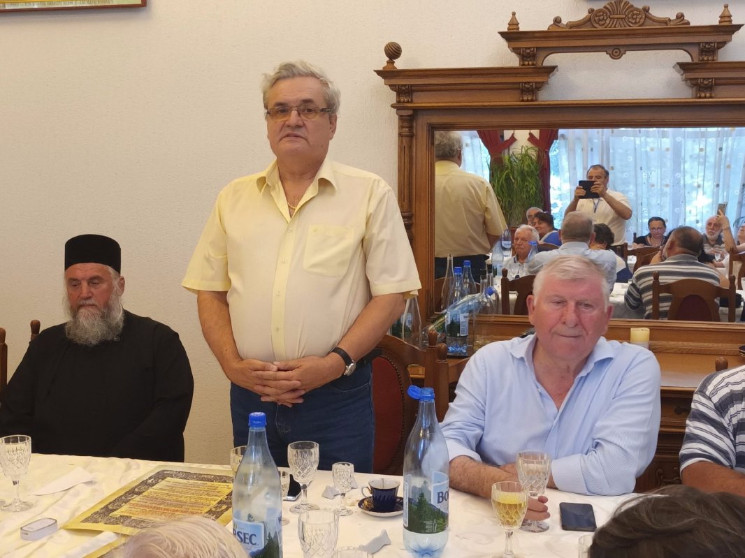 „Caravana scriitorilor”, în ținutul cultural și spiritual al Neamțului  337996