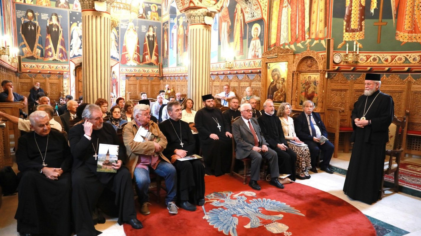 Simpozionul „Mari duhovnici și mărturisitori ai Rohiei” 338019