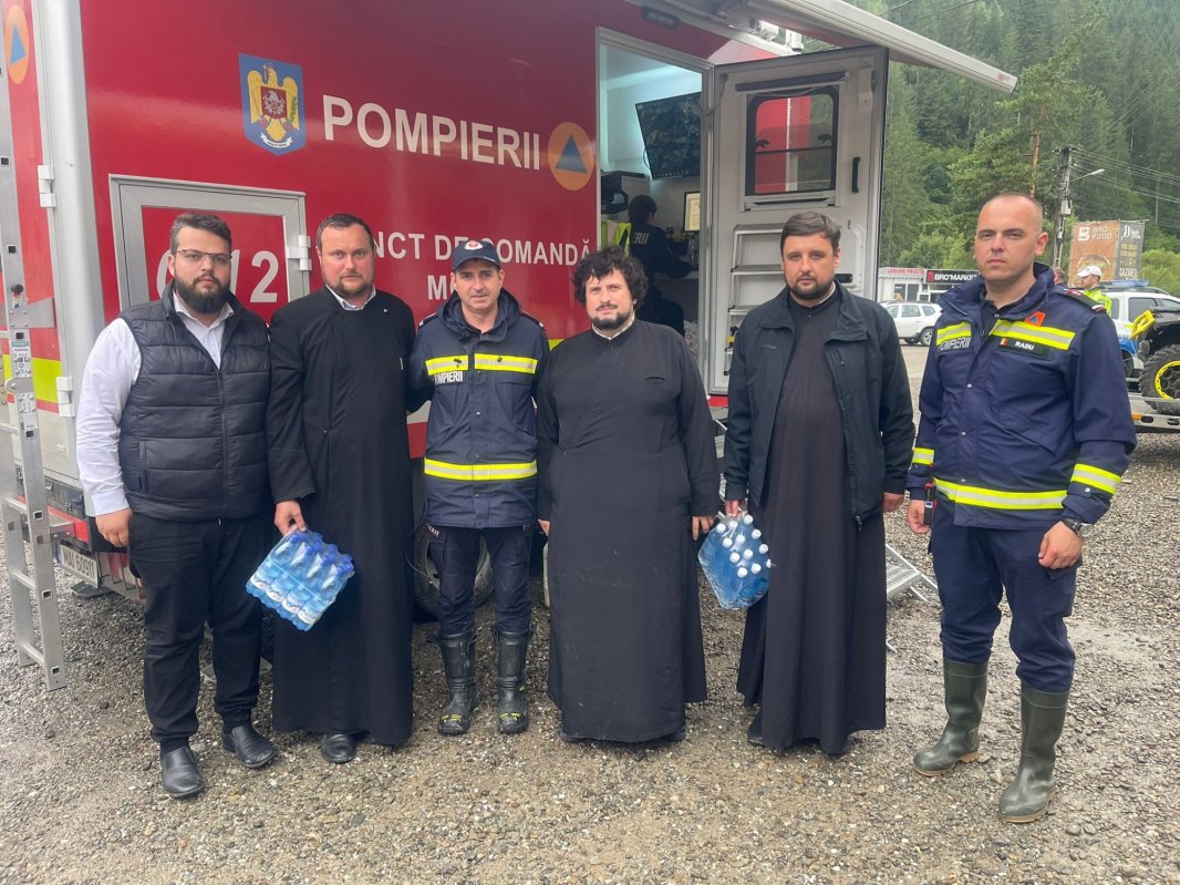 Arhiepiscopia Sucevei și Rădăuților continuă sprijinul în zonele Broșteni și Cotârgași 338130