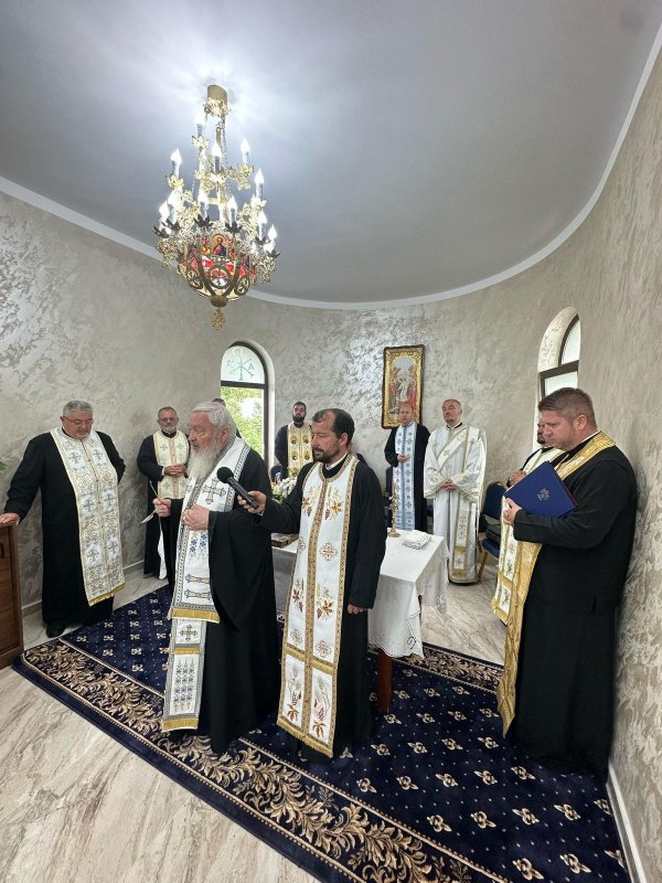 Sfințirea capelei mortuare din Mureșenii Bârgăului 338114