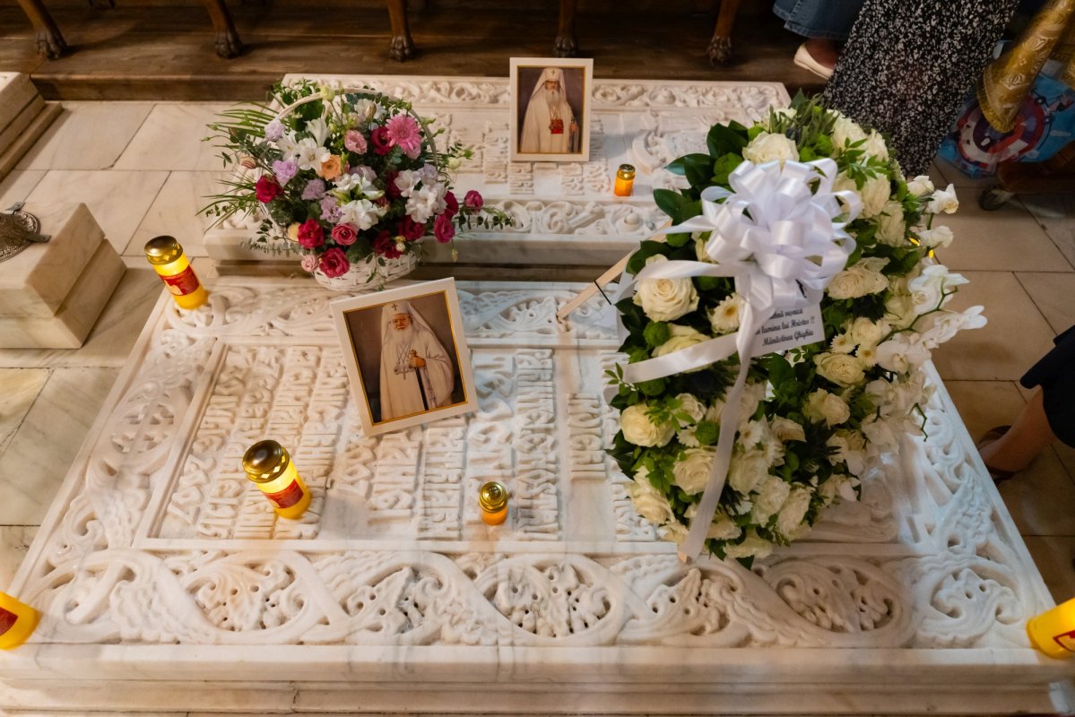 Slujbă de pomenire pentru doi Patriarhi ai României la Catedrala Patriarhală 338128