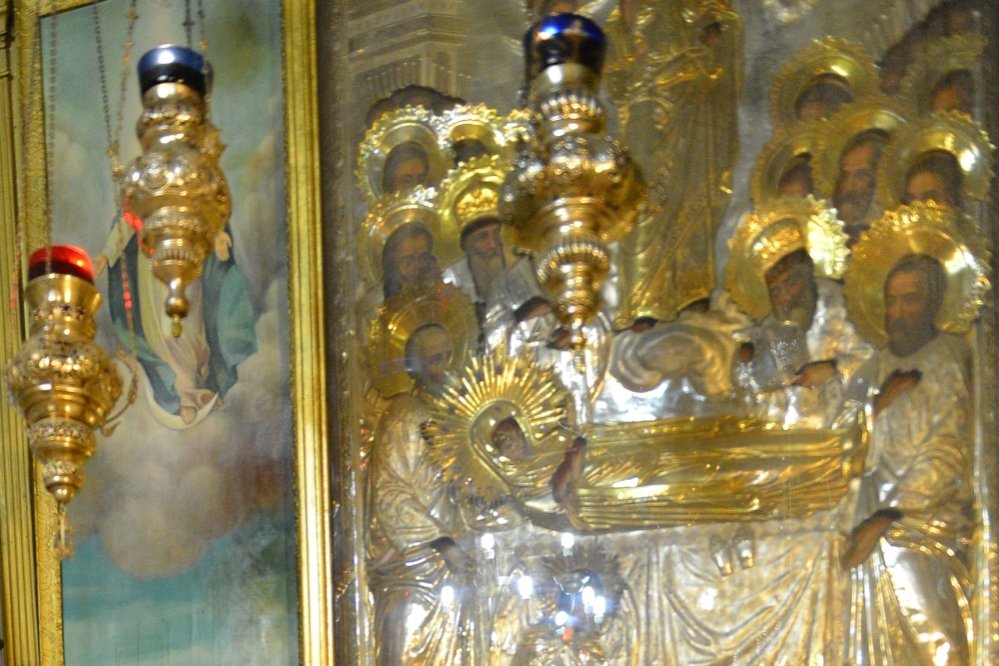 Postul Adormirii Maicii Domnului, urcuș duhovnicesc marcat de două slăvite praznice 338159