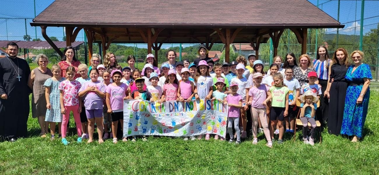 Tabăra „Copilăria din tinda bisericii” în Parohia Suseni, Protopopiatul Reghin 338225