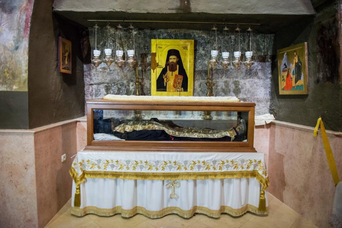 Sfântul Ioan Iacob, crinul românesc înflorit în pustia Iordanului 337822