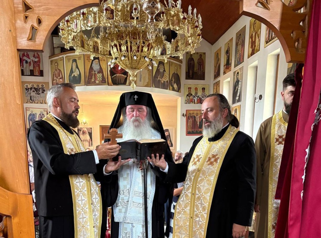 Binecuvântare la biserica Parohiei Aeroport Timișoara 338346