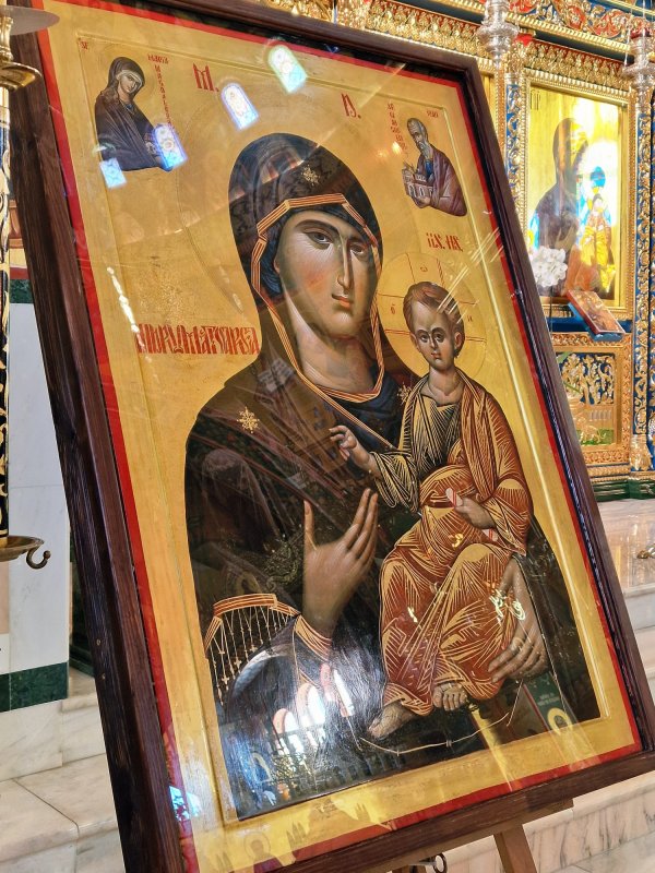 Duminica a 8-a după Rusalii la Mănăstirea Pantocrator 338340