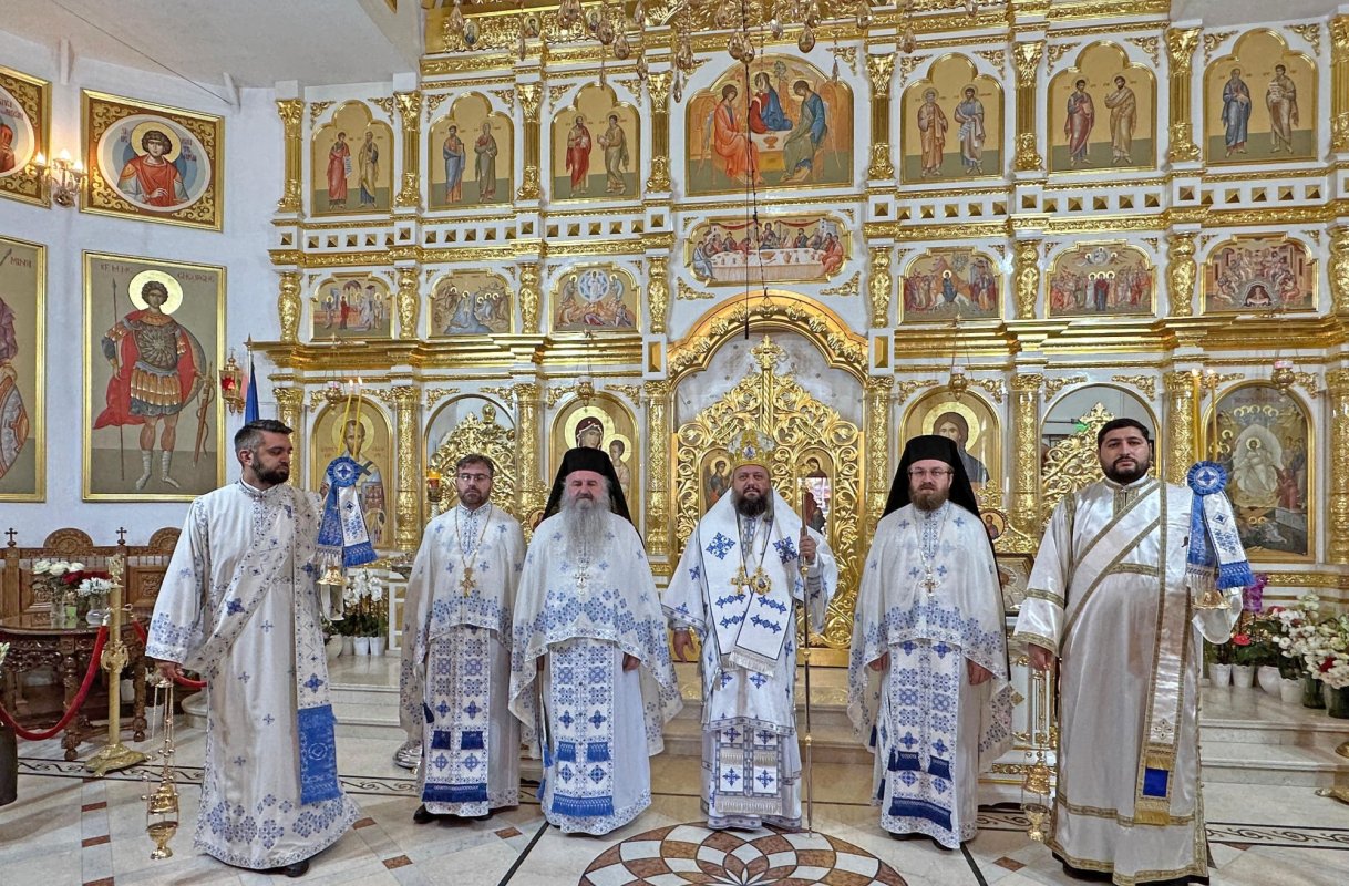 Popas de rugăciune la Paraclisul Catedralei Naționale 338360