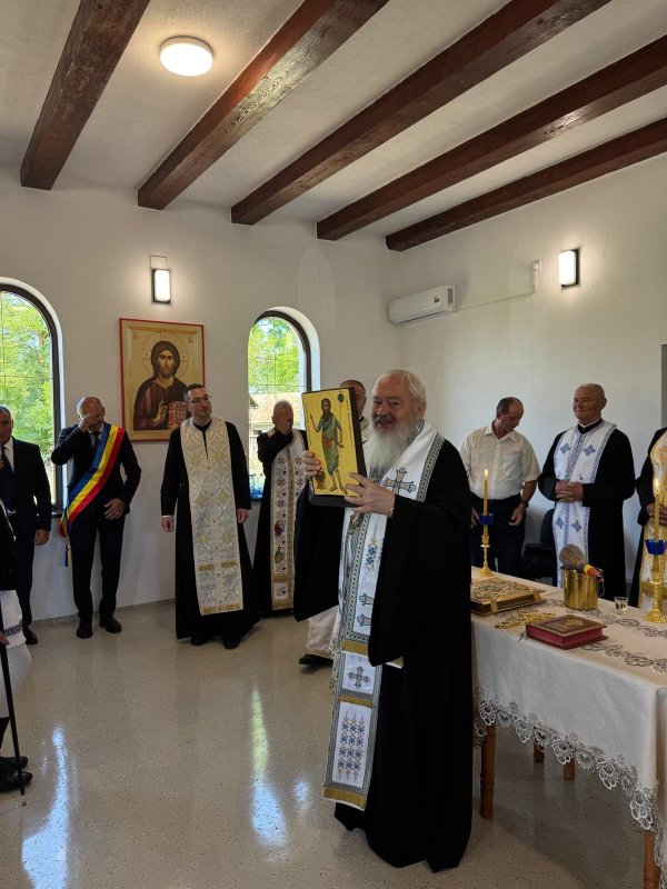 Slujiri arhiereşti în Arhiepiscopia Vadului, Feleacului şi Clujului 338357