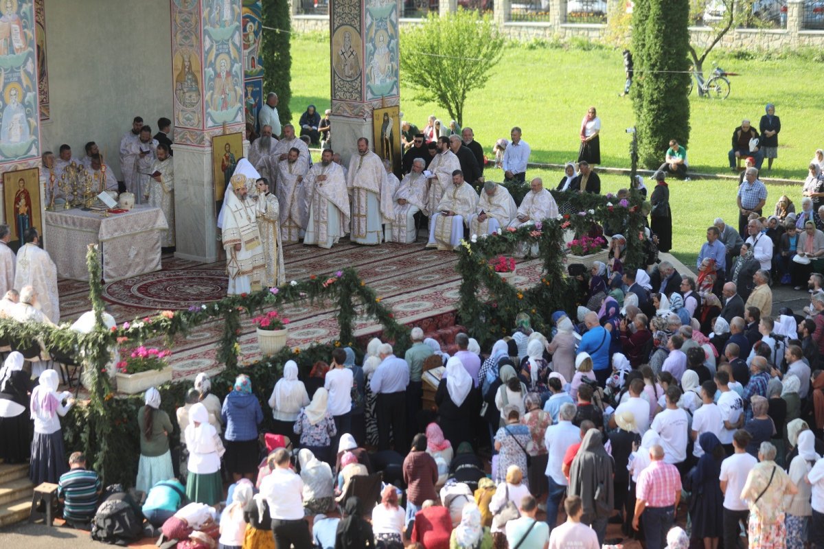 Seminarul Teologic Ortodox de la Mănăstirea Neamț și-a cinstit ocrotitorul spiritual 338481
