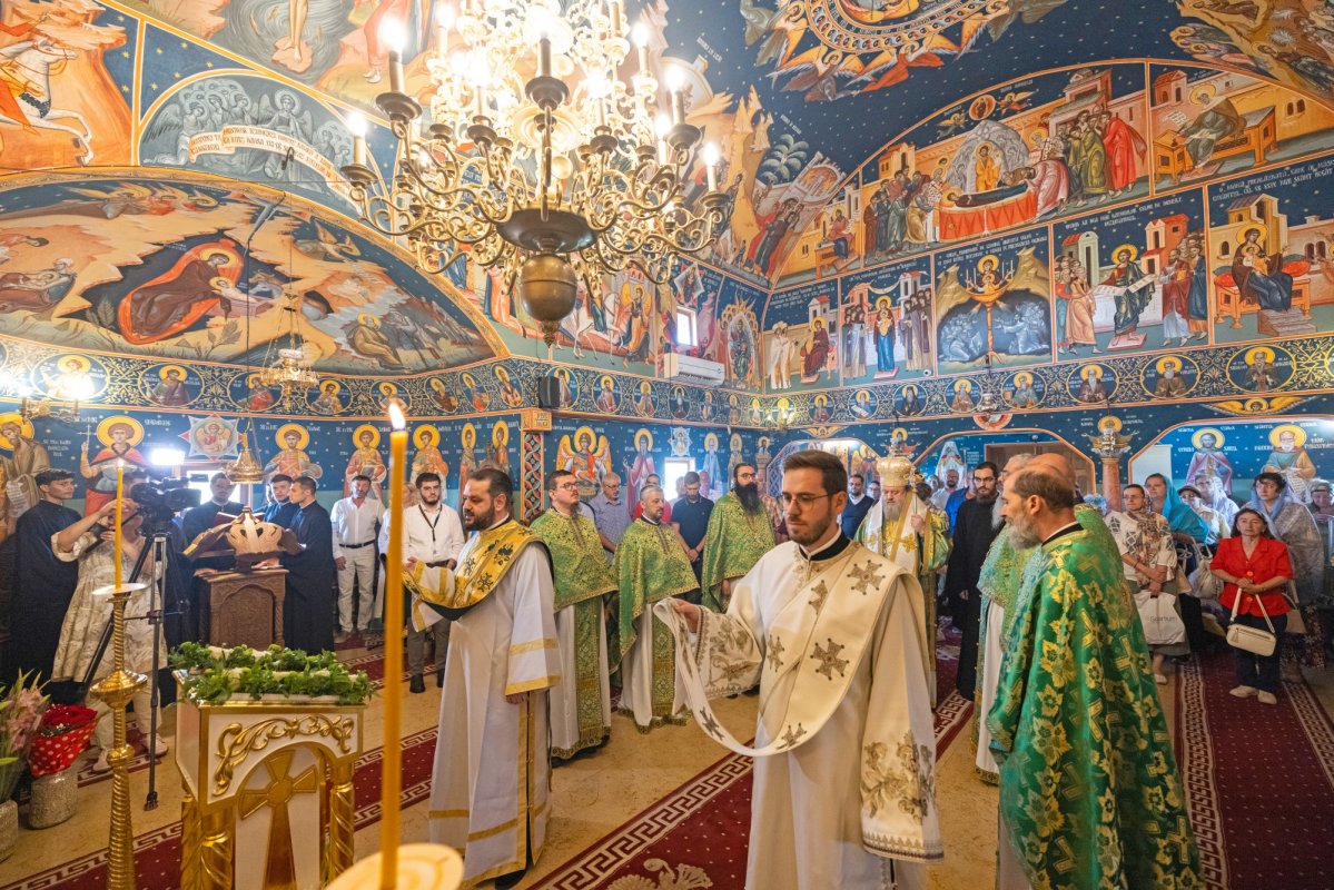 Sfântul Cuvios Ioan Iacob prăznuit la o mănăstire din București  338486