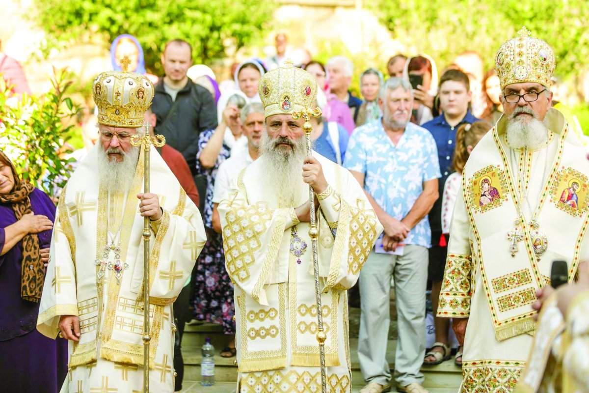 A fost așezată piatra de temelie pentru noua biserică a Mănăstirii Sihla 338596